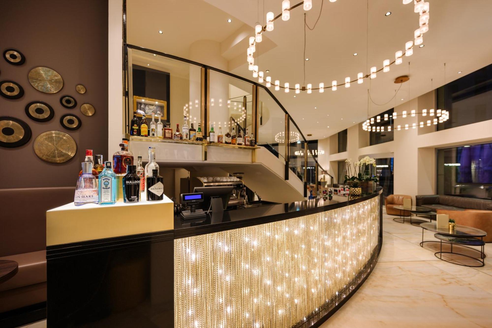 The Square Duomo - Preferred & Hotel Mailand